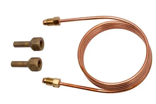 Eine Kupferleitung mit zwei Messinganschlüssen, die für Regelungs- und Einregulierungsanwendungen in der Hydronic Engineering verwendet wird.